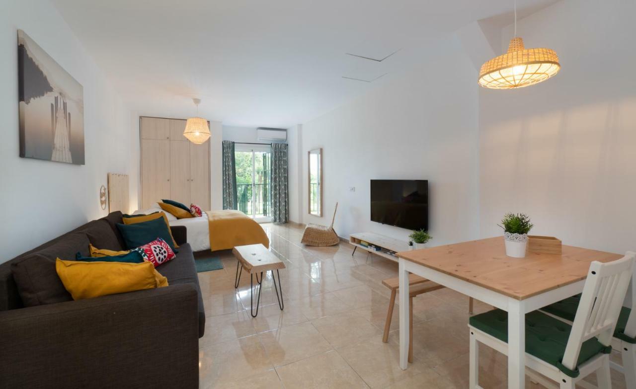 Minerva Suites By Kaarina Benalmádena Kültér fotó
