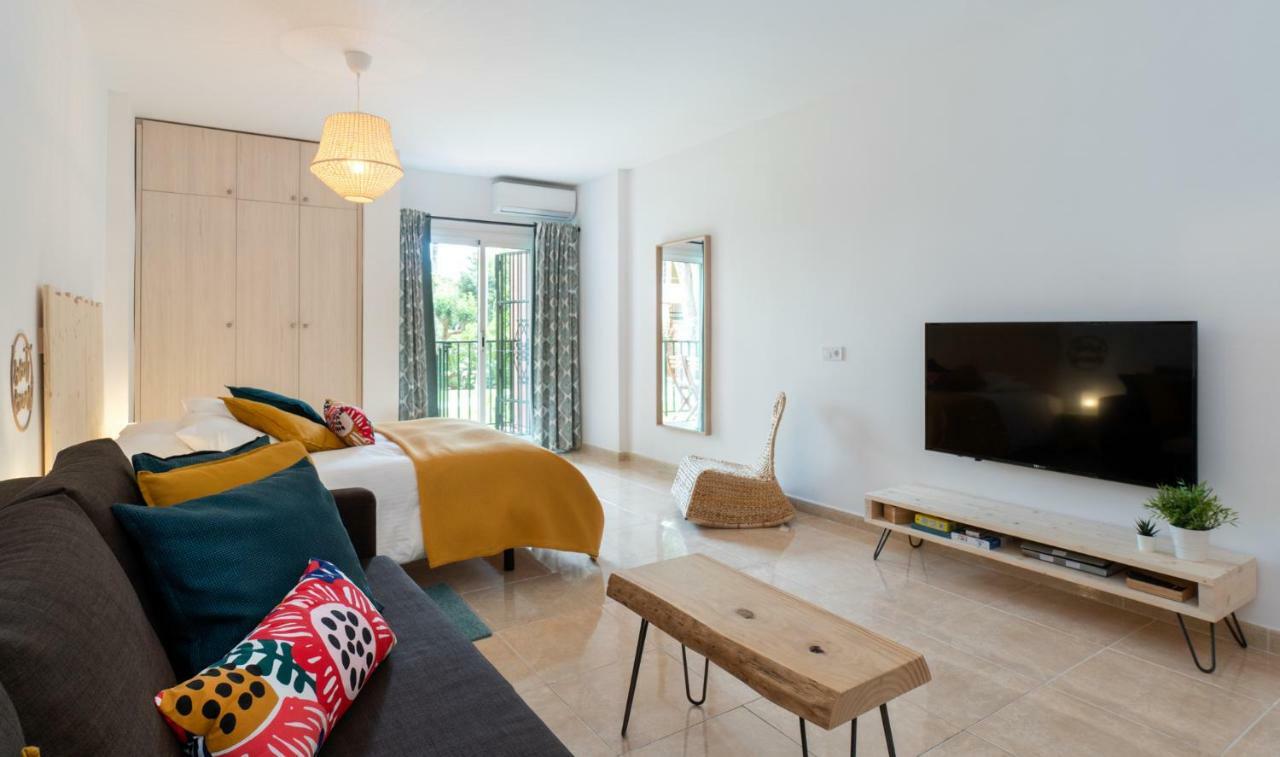 Minerva Suites By Kaarina Benalmádena Kültér fotó