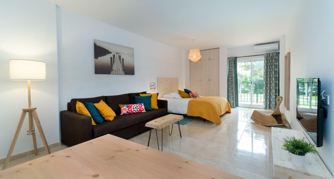 Minerva Suites By Kaarina Benalmádena Kültér fotó